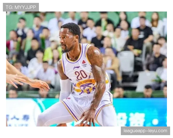 扎卡助攻再创纪录，状态回暖成球队取胜关键