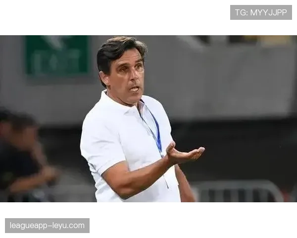 拉莫斯：从防守大师到全能进攻者，持续重塑后卫角色的竞争力标杆