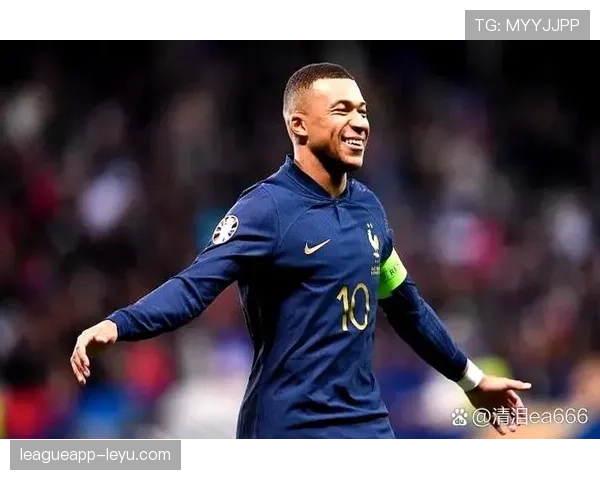 姆巴佩速度表现助力法国队在关键比赛中迎来稳健胜利 姆巴佩速度表现助力法国队在关键比赛中迎来稳健胜利